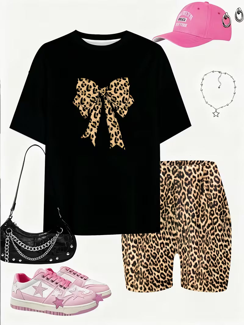 Girls' T-shirt and shorts set, featuring a cartoon short-sleeve and printed design