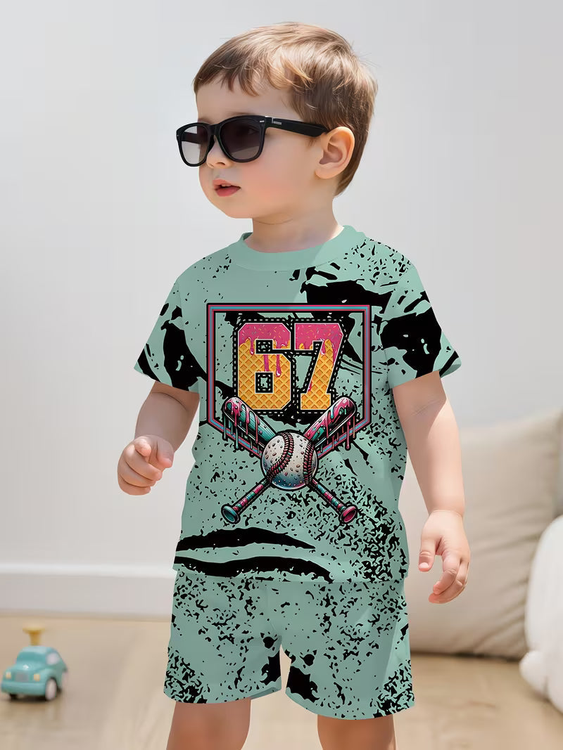 Fashionable and Cool Baseball Element No. 67 Printed Round-neck T-shirt and Shorts